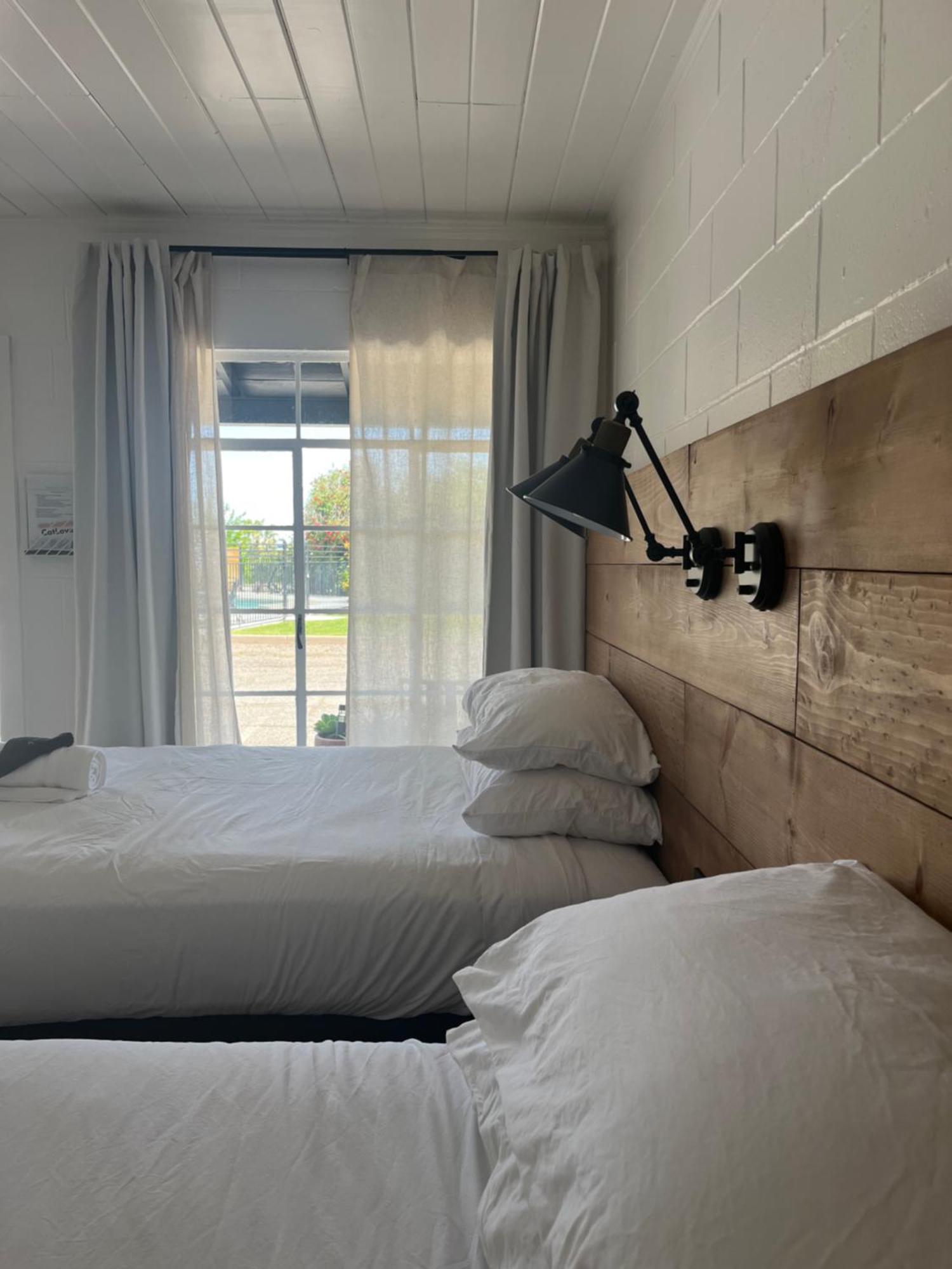 Triangle Motel Red Bluff Ngoại thất bức ảnh